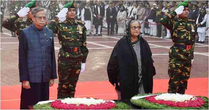 মহান বিজয় দিবসে জাতীয় স্মৃতিসৌধে রাষ্ট্রপতি ও প্রধানমন্ত্রীর শ্রদ্ধা