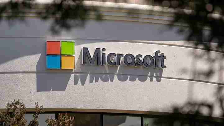 Russian Hackers Continue Targeting Microsoft Systems, Warns Company