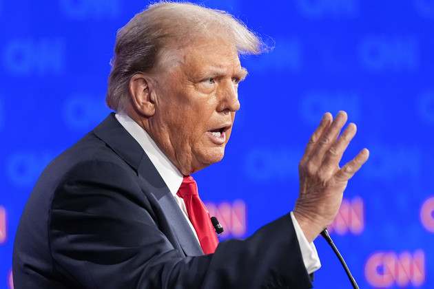Trump Wants To Use Supreme Court Win  In Election Case To Stop Classified Documents Case