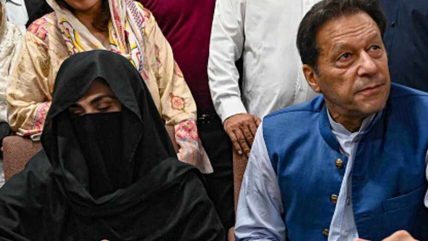 Islamabad Court Overturns Conviction of Ex-PM Imran Khan and His Wife in Illegal Marriage Case