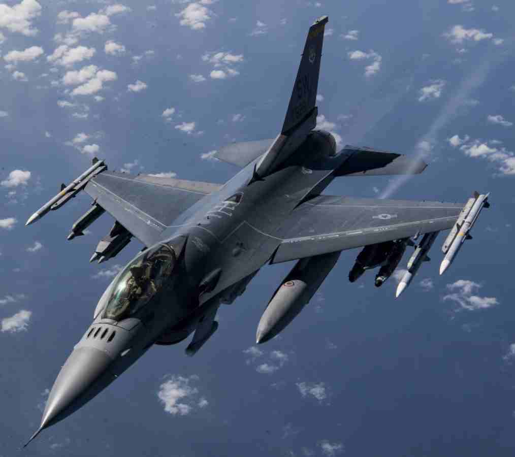 Top Ukrainian Pilot Killed in US-made F-16 Fighter Jet Crash