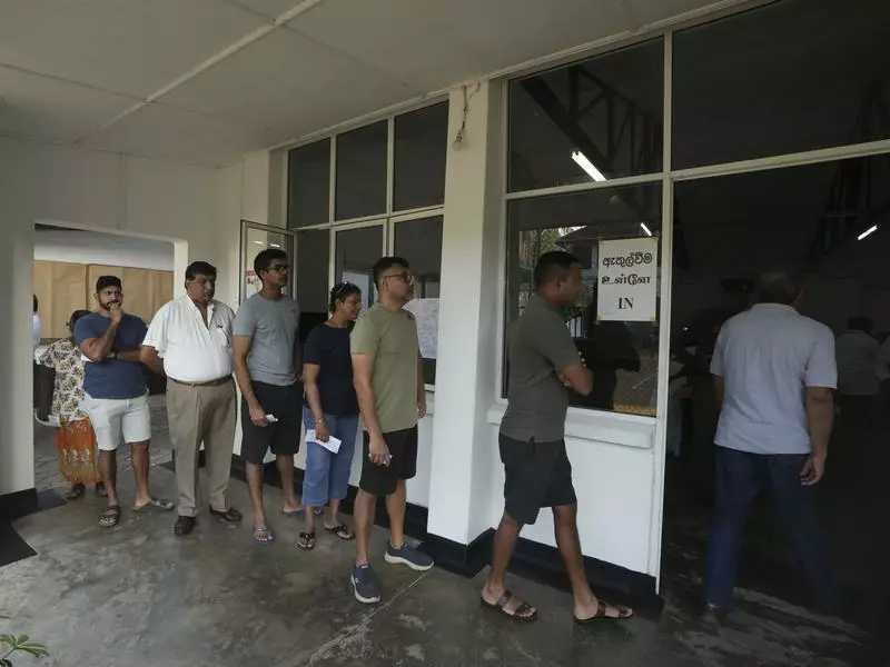 Sri Lankans Vote in Presidential Election Amid Economic Recovery