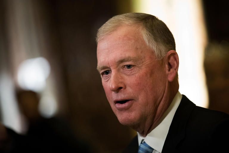 China 'Outpacing' U.S. in Military Technology, Dan Quayle Warns